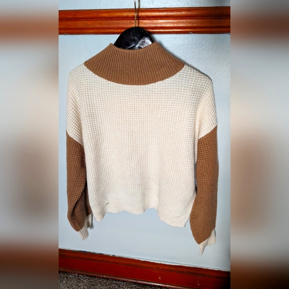 Sweater designer reversible design - Picture 4 of 8